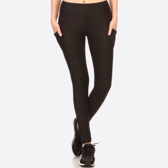 Black leggings with pockets - Picture 1 of 7